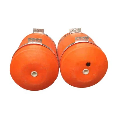 Pěna plná kotvící bóje